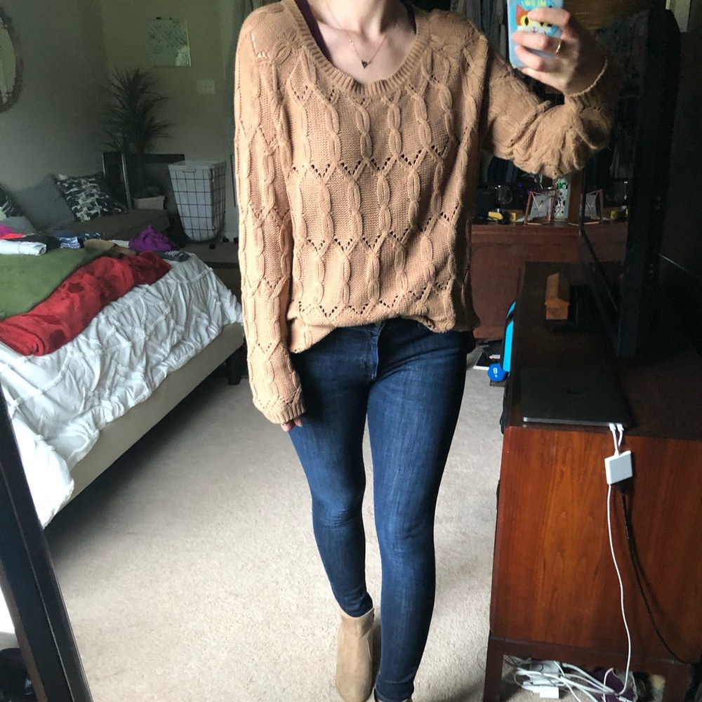 Old navy sweater